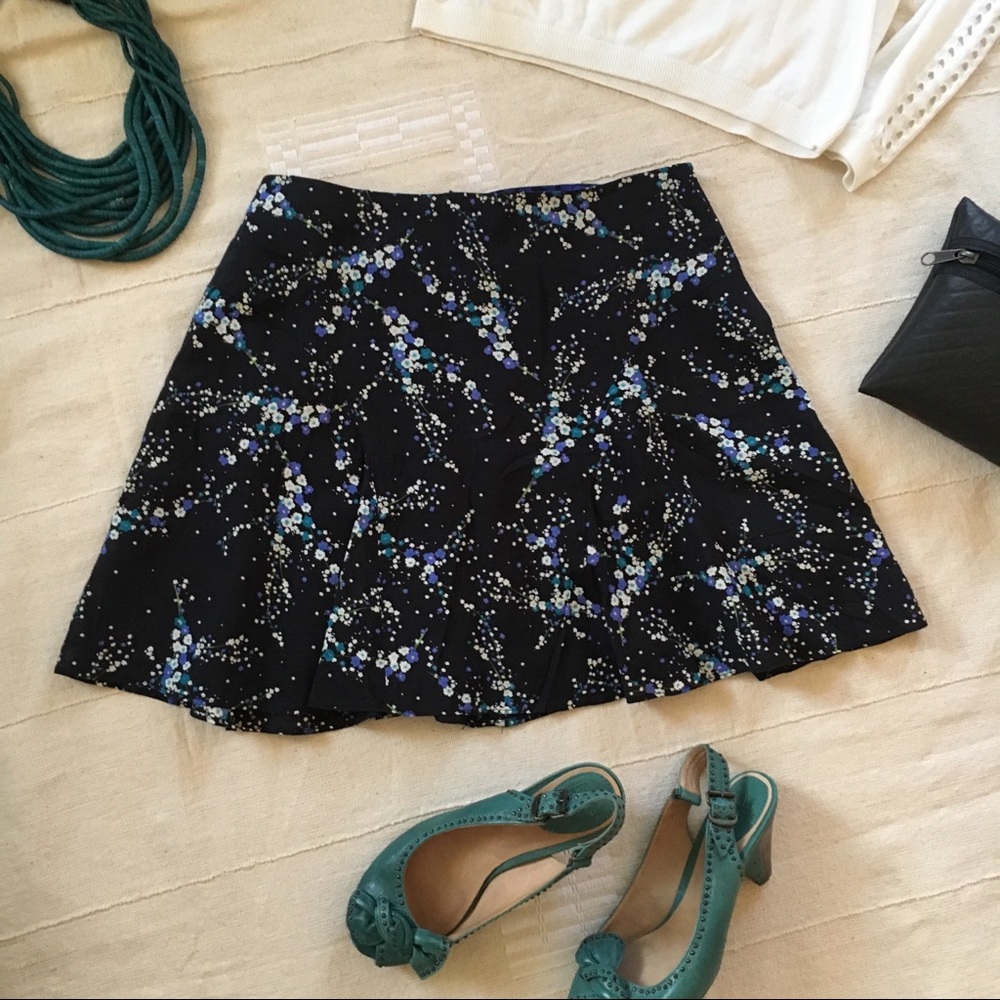 Sanctuary NWT floral print navy blue short skirt S